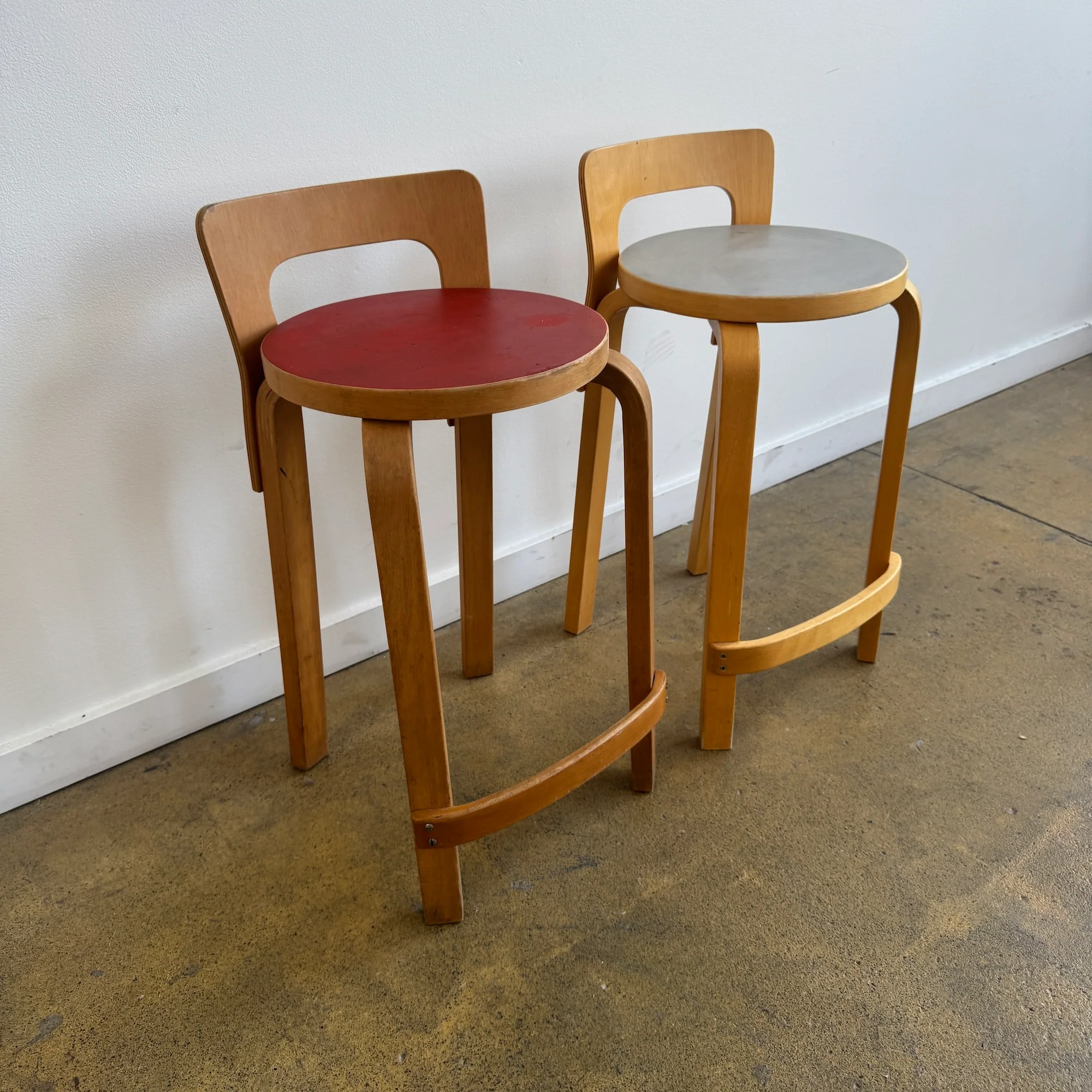 Vintage Artek Alvar Aalto K65 Low Back Kitchen Counter Stools - Image 4