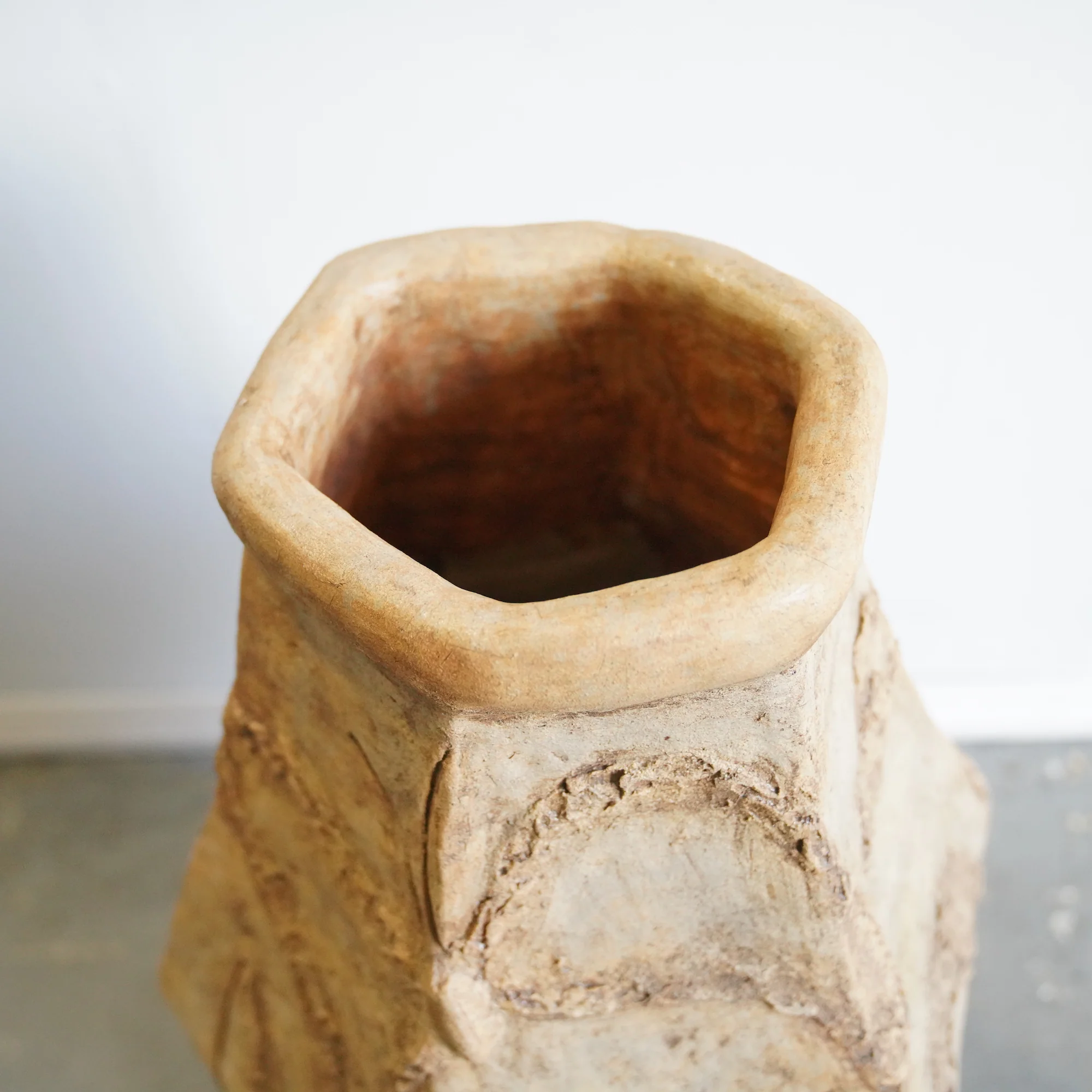 Vintage Handmade Oversized Ceramic Vase with animal cravings by "C Malcolm" - Image 3