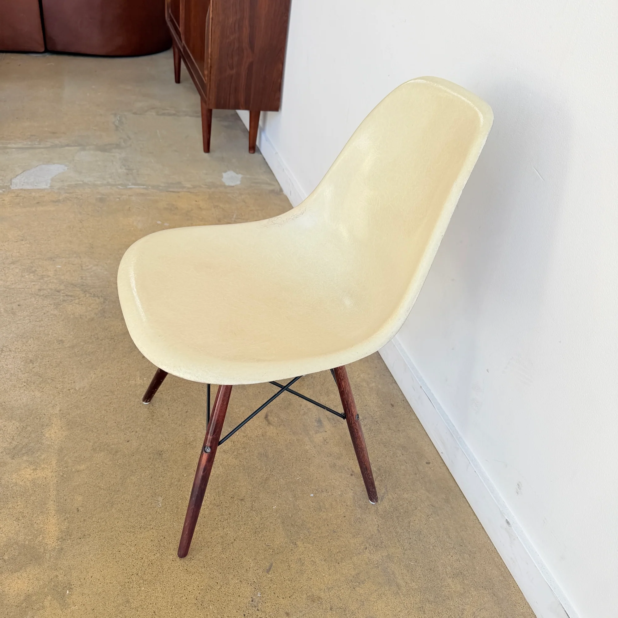 Vintage Herman Miller Eames Molded Single Fiberglass Chair (Three Available) - Image 3