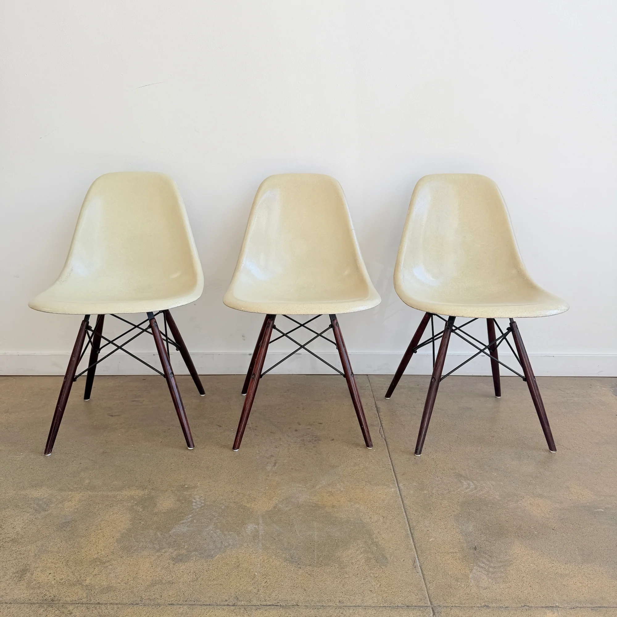 Vintage Herman Miller Eames Molded Single Fiberglass Chair (Three Available) - Image 5