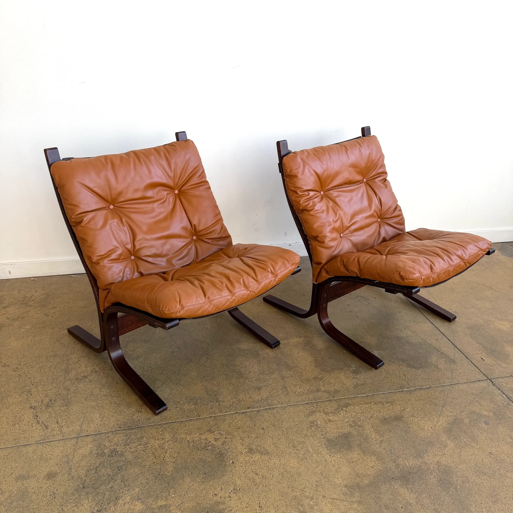Vintage Siesta "Set of 2" Low Chairs in Cognac Leather by Ingmar Relling for Westnofa - Image 3