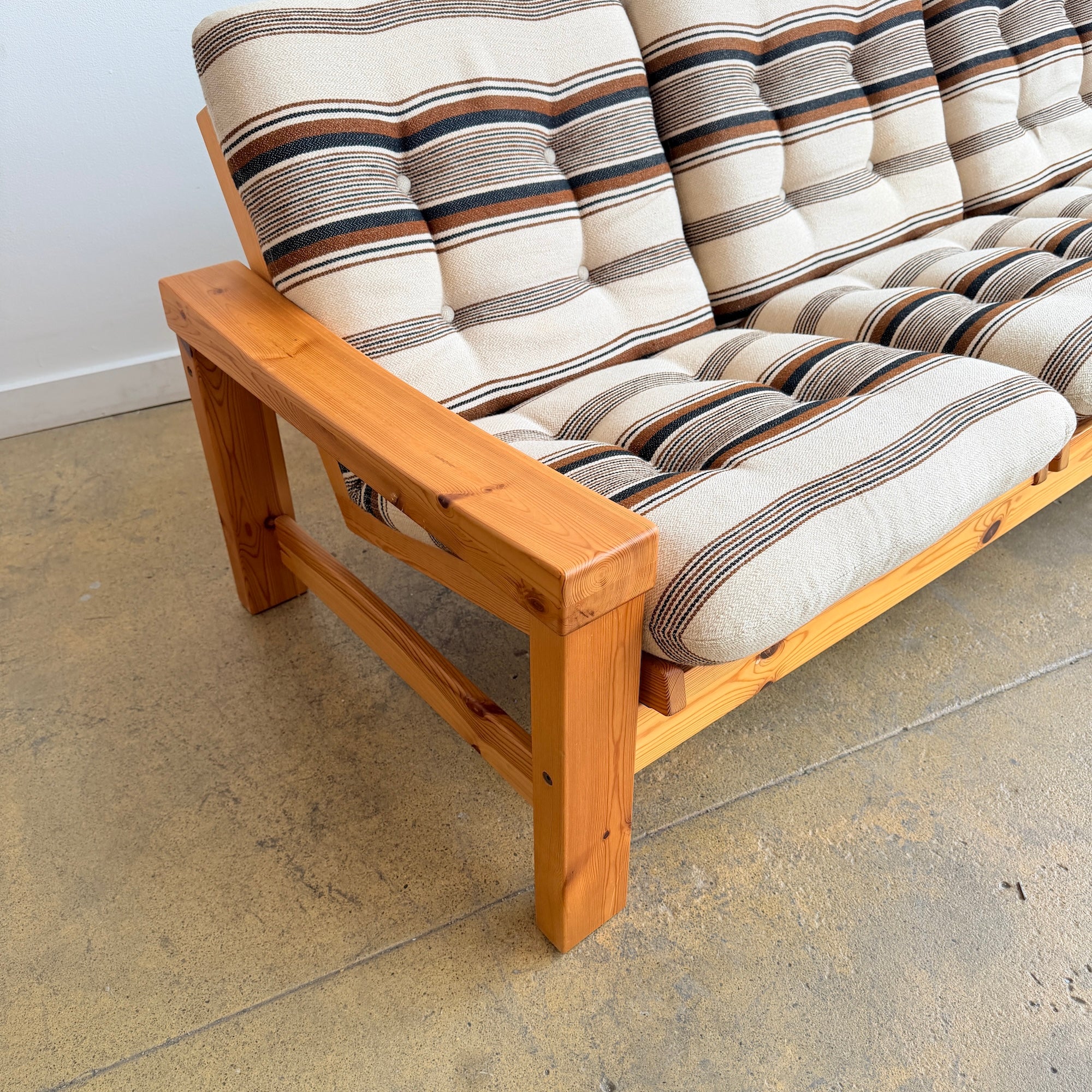 Vintage Yngve Ekström Solid Pinewood Sofa for Swedese - Image 4