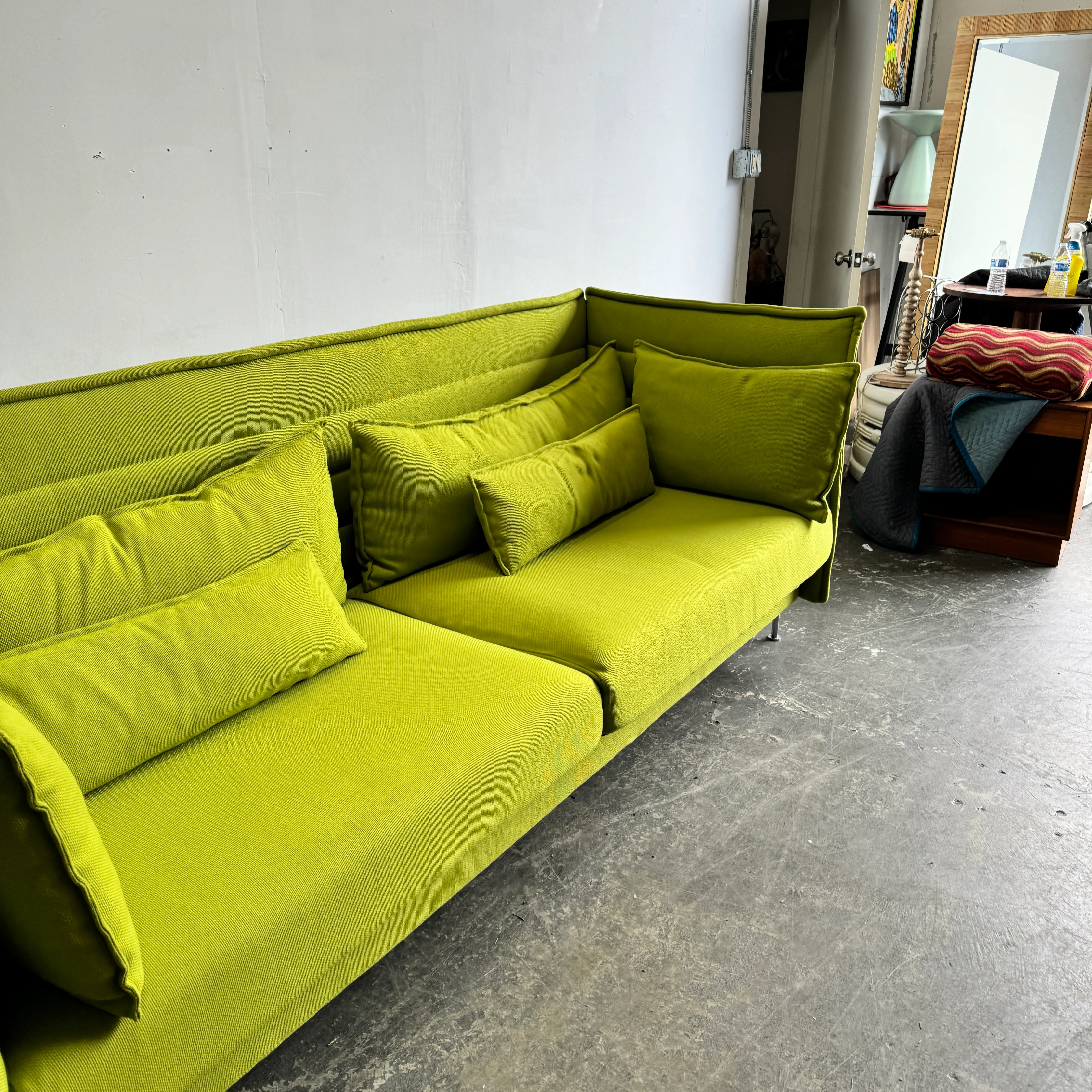 Vitra Erwan and Ronan Bouroullec. 'Alcove' freestanding three-seater sofa. - Image 9