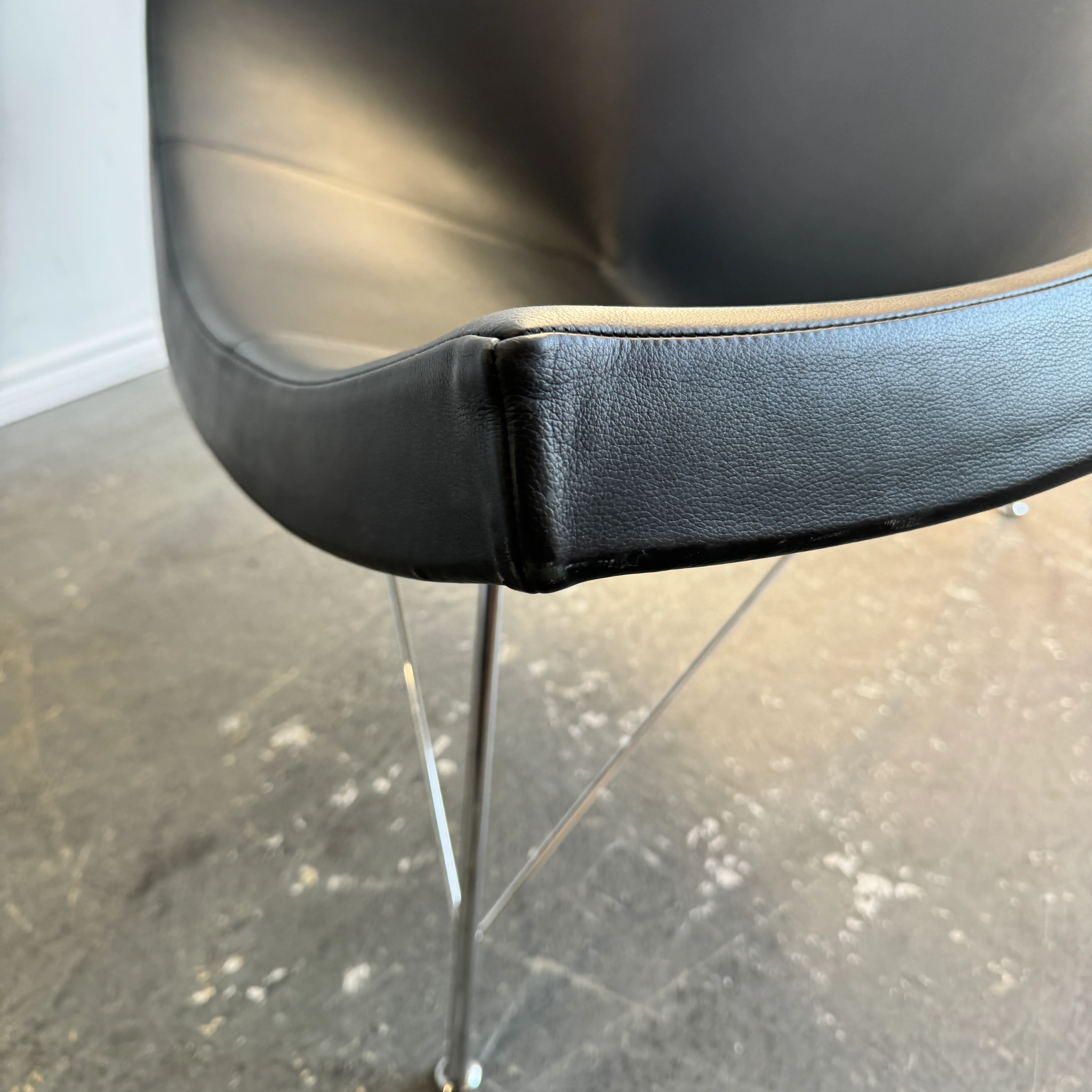 Vitra George Nelson Coconut chair - Image 9