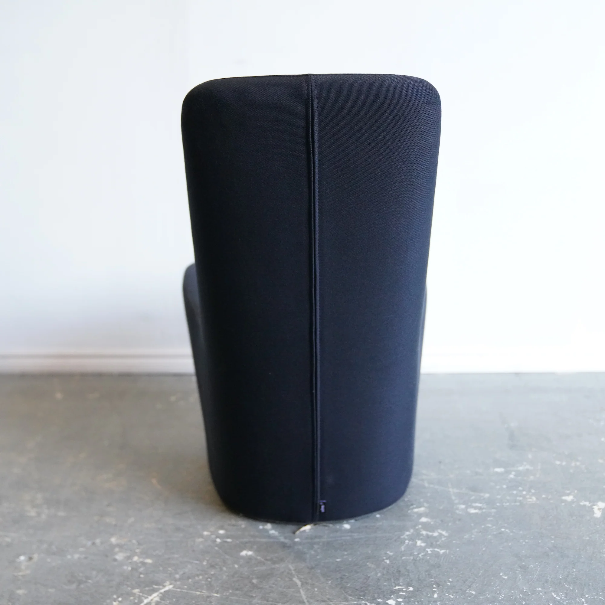 Vitra Jasper Morrison Monopod Sculptural Chair - Image 3