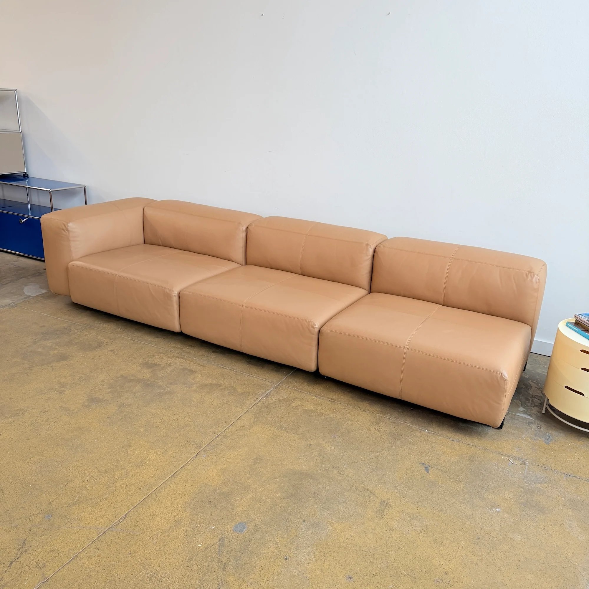 Vitra Leather Soft Modular Sofa by Jasper Morrison - Image 5