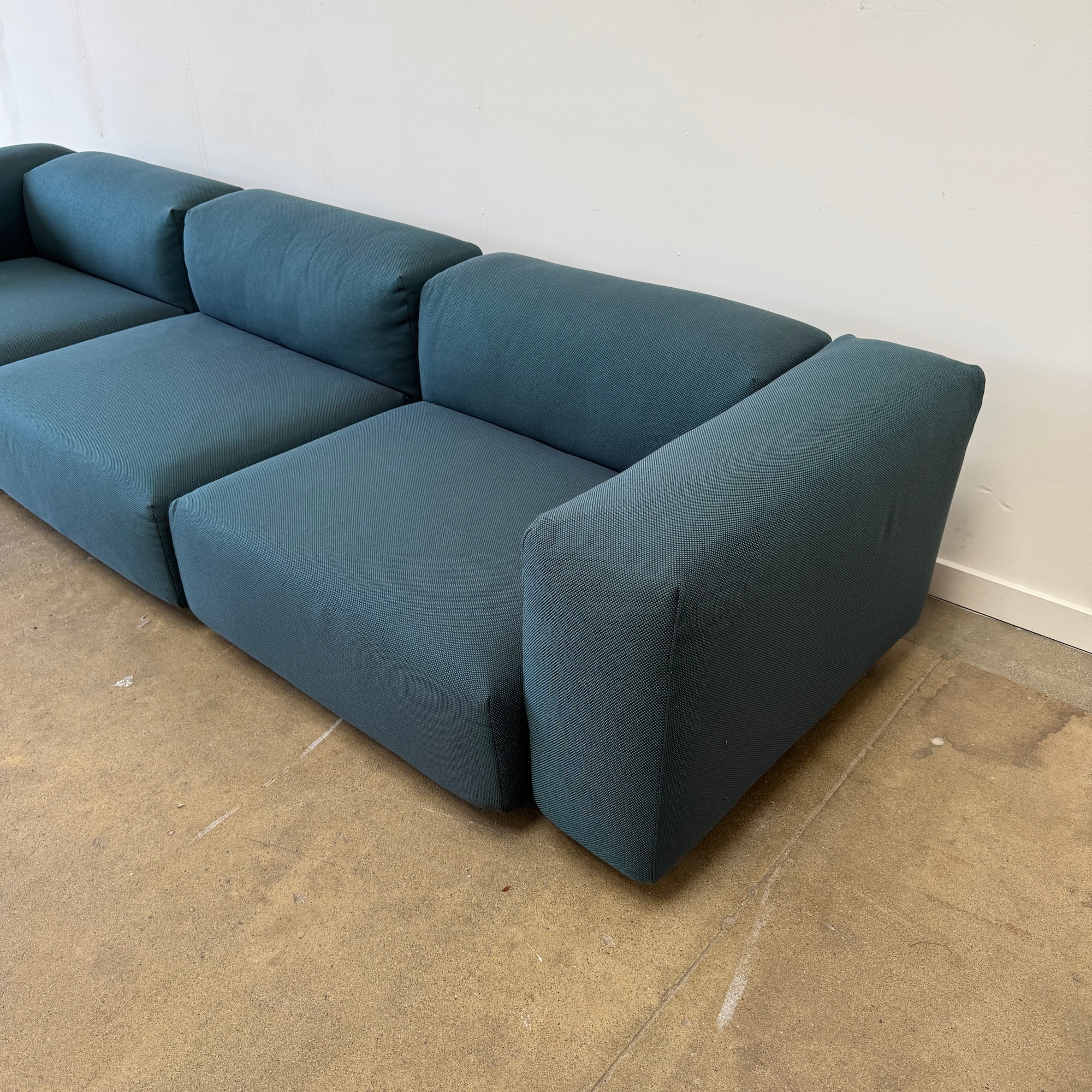 Vitra Soft Modular 3-Seater Sofa by Jasper Morrison - Image 4