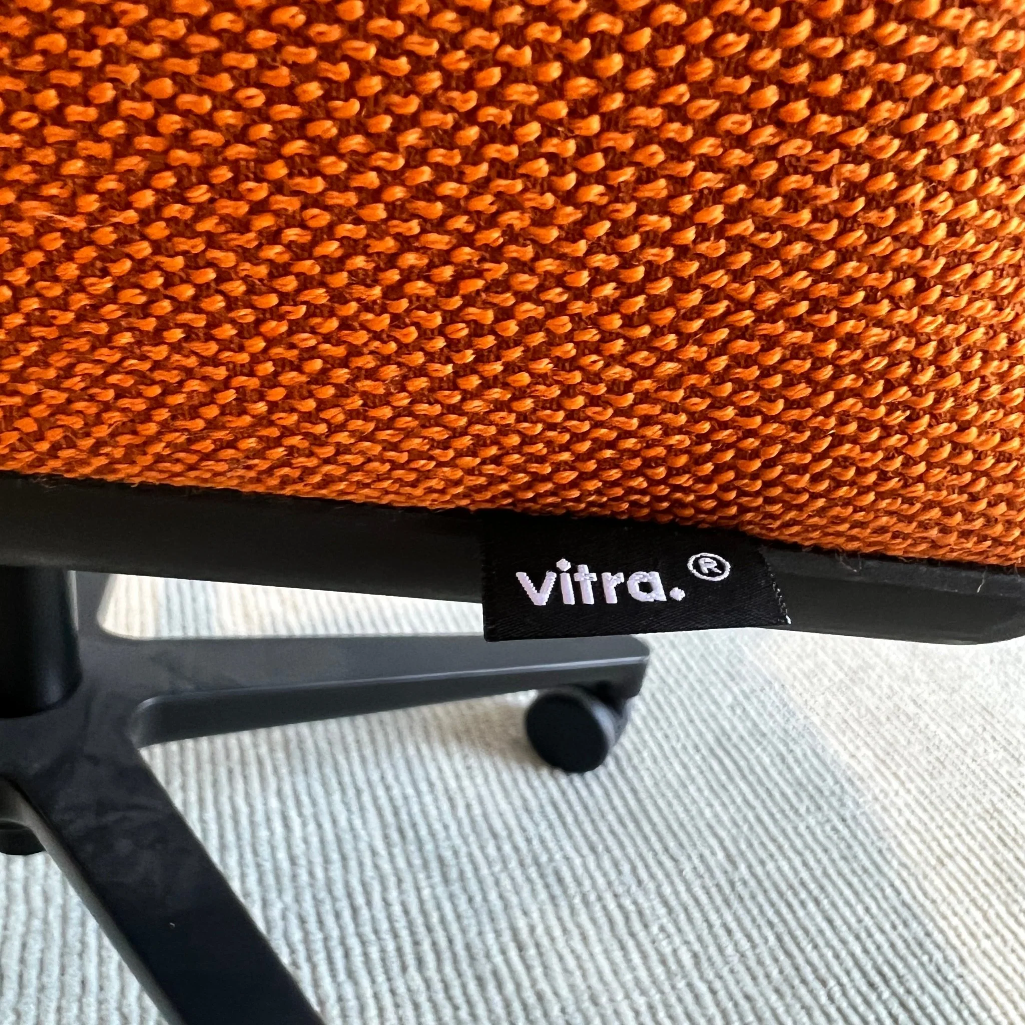 Vitra Softshell Chair with 5-Star Base by Ronan & Erwan Bouroullec - Image 5